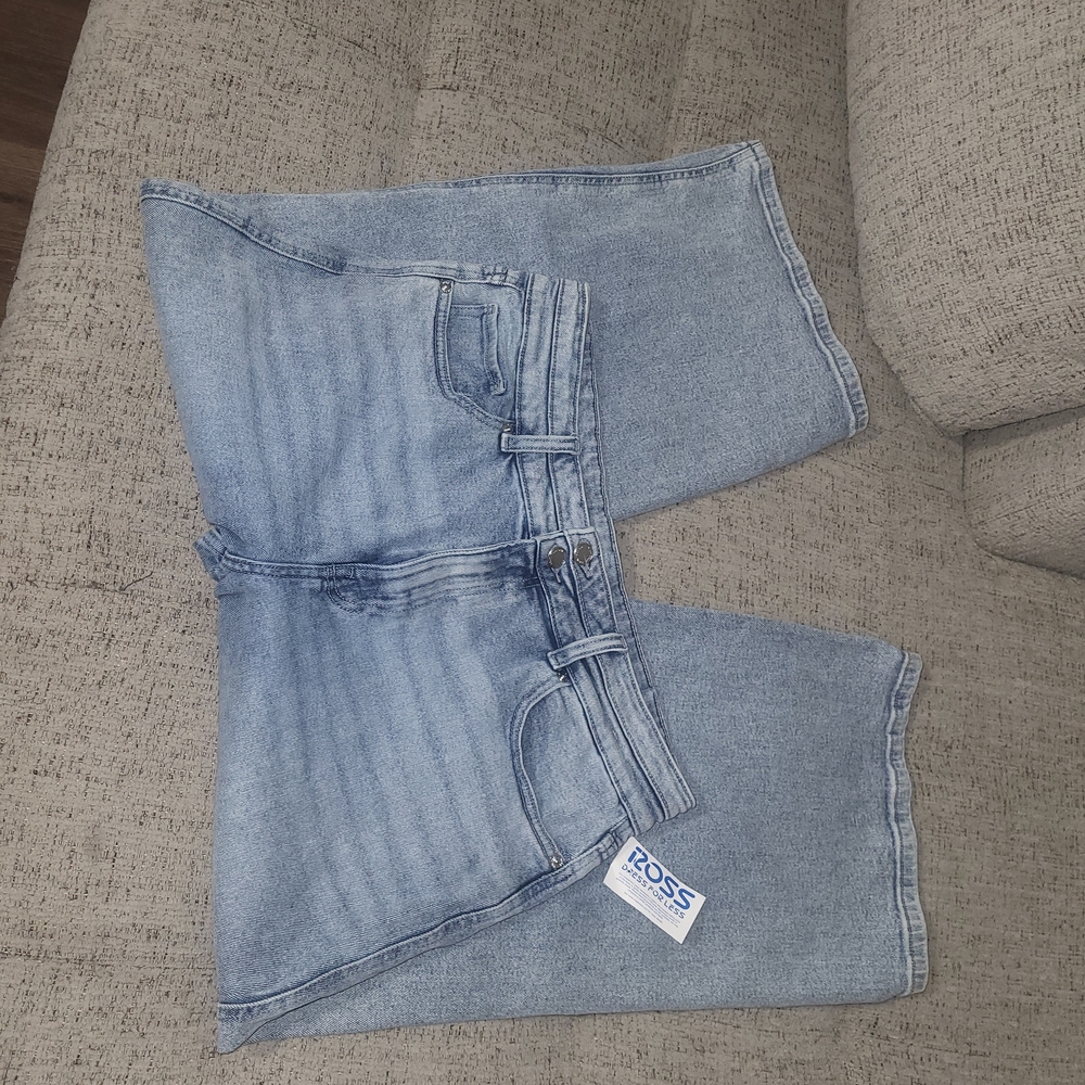 Micheal Kors Camden Crop Jeans